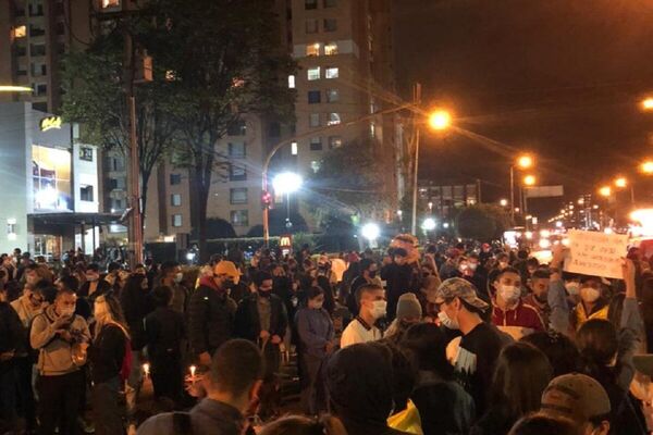 Conmemoración realizada en Cali a las víctimas de violencia policial en Colombia - Sputnik Mundo