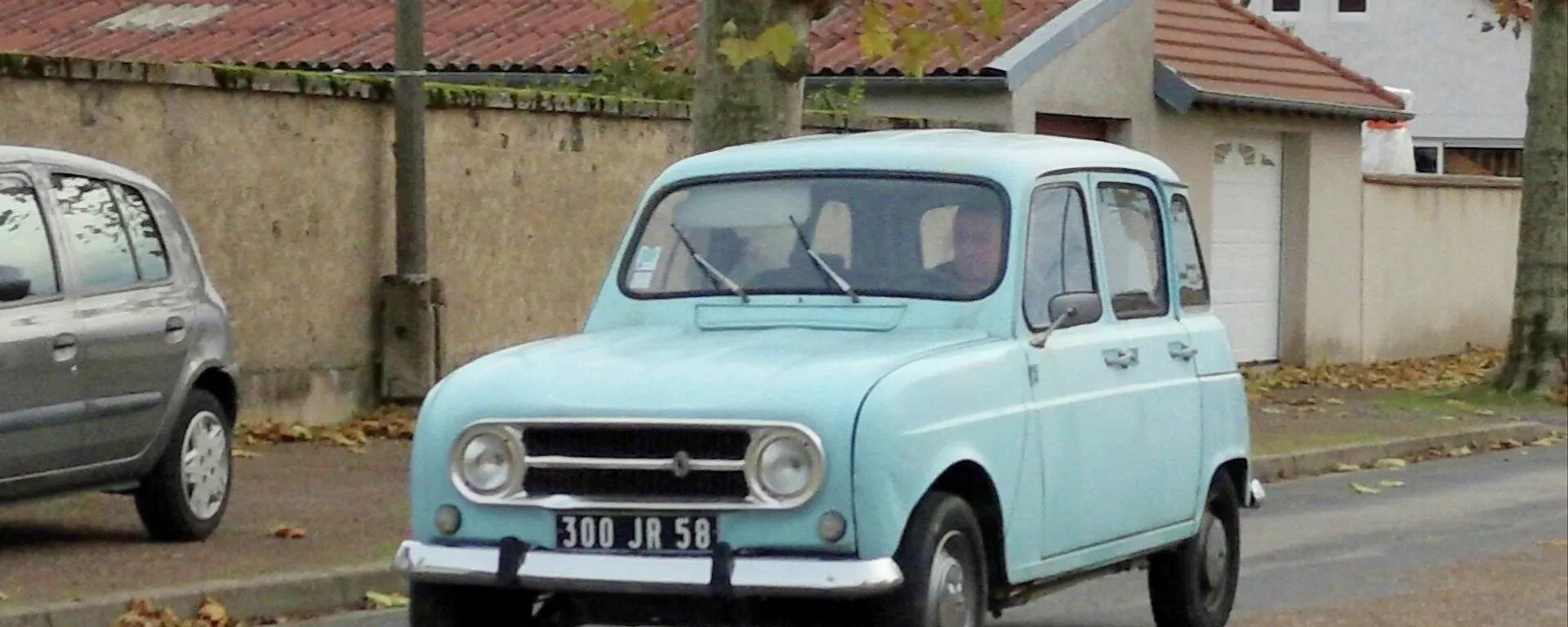 Un Renault 4 Un Renault 4 - Sputnik Mundo, 1920, 19.05.2021