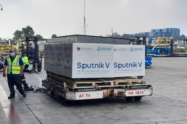 Llegada del cargamento de Sputnik V a Guatemala - Sputnik Mundo