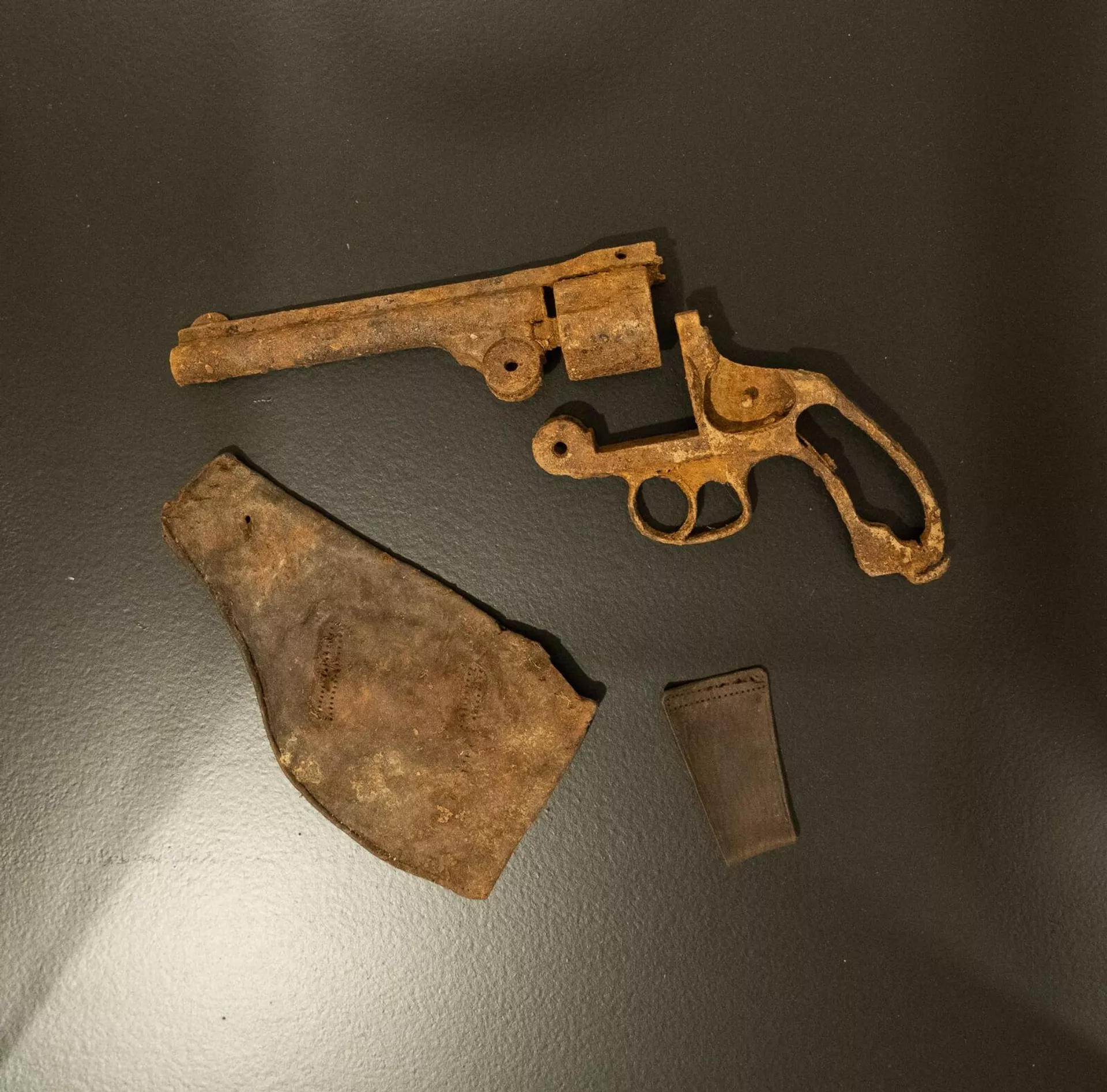 Revólver de un guerrillero encontrado en Ciudad de la Selva Revólver de un guerrillero encontrado en Ciudad de la Selva - Sputnik Mundo, 1920, 21.05.2021