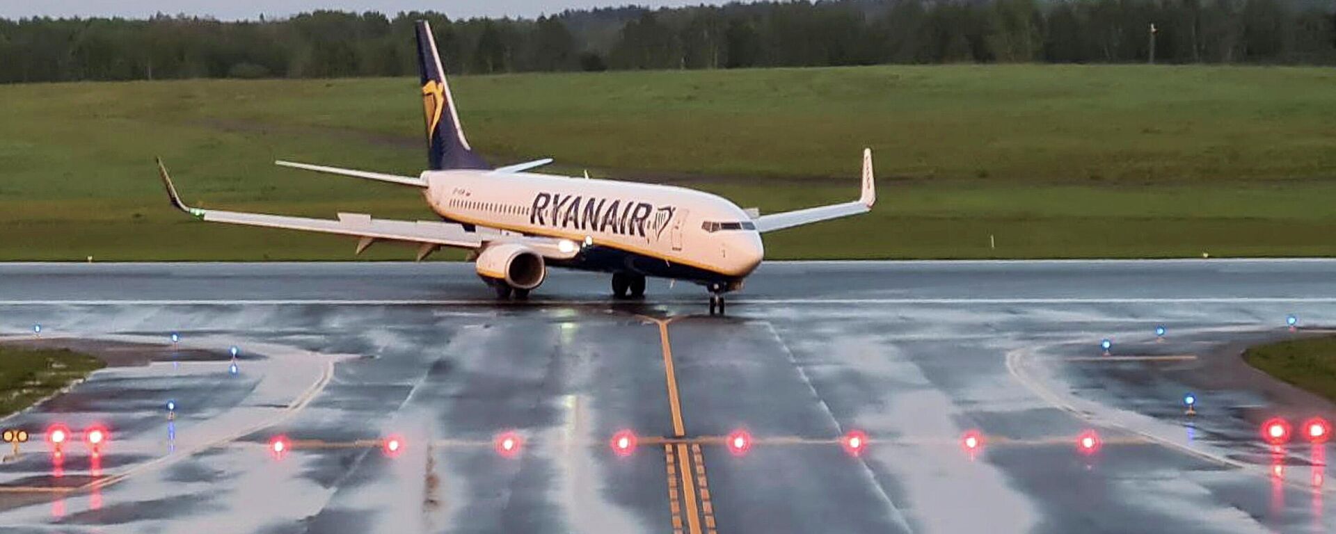 Avión de Ryanair  - Sputnik Mundo, 1920, 24.05.2021