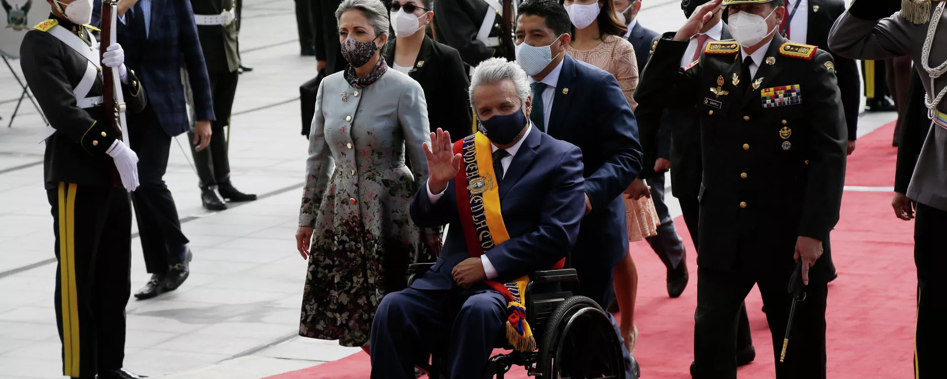 El presidente de Ecuador Lenín Moreno arribando a la ceremonia de asunción de su sucesor Guillermo Lasso El presidente de Ecuador Lenín Moreno arribando a la ceremonia de asunción de su sucesor Guillermo Lasso - Sputnik Mundo, 1920, 24.05.2021