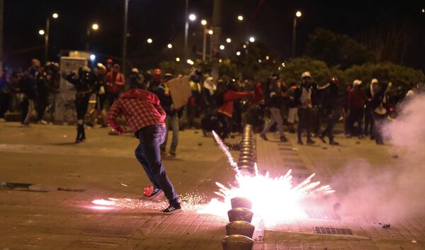 La mayoría de los individuos que necesitaron atención médica se encontraba justamente en el sector de Yomasa, en Usme, detalló la organización. - Sputnik Mundo