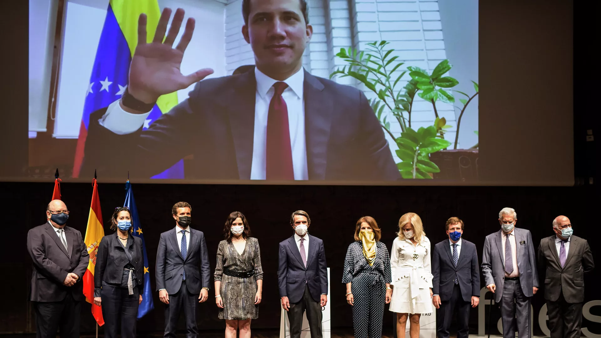 Acto de entrega del Premio FAES de la Libertad a Juan Guaidó