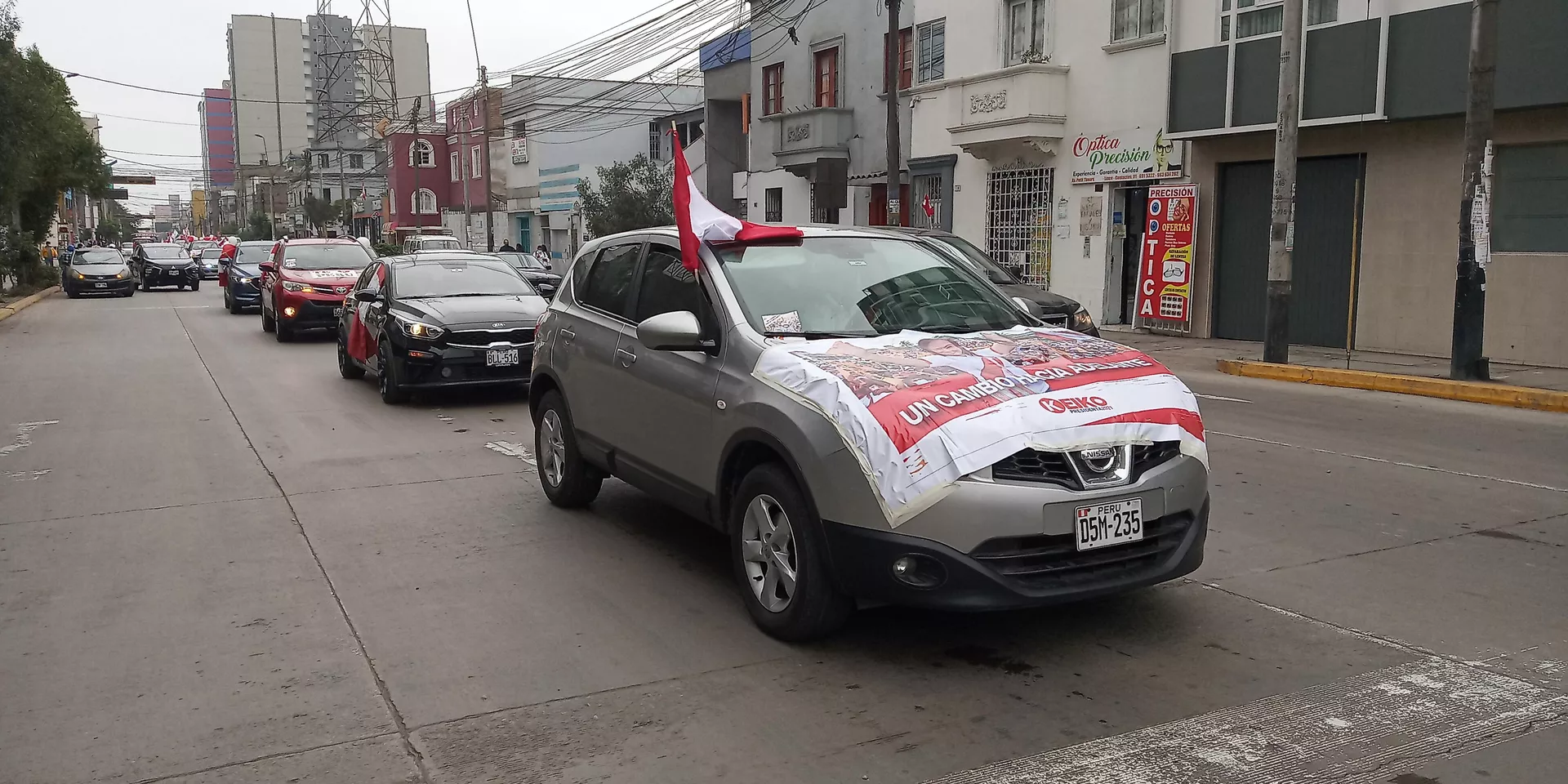 Caravana de autos en apoyo a Keiko Fujimori Caravana de autos en apoyo a Keiko Fujimori - Sputnik Mundo, 1920, 30.05.2021