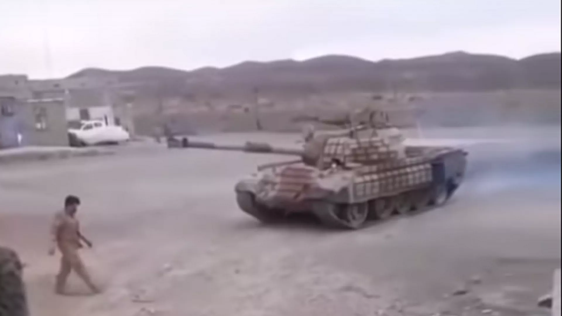 El tanque iraní Safir-74
