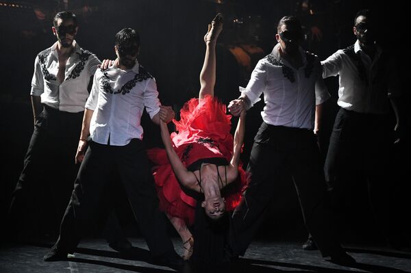 Espectáculo argentino &#x27;Tango After Dark&#x27; en el Festival de Teatro Internacional Chéjov - Sputnik Mundo