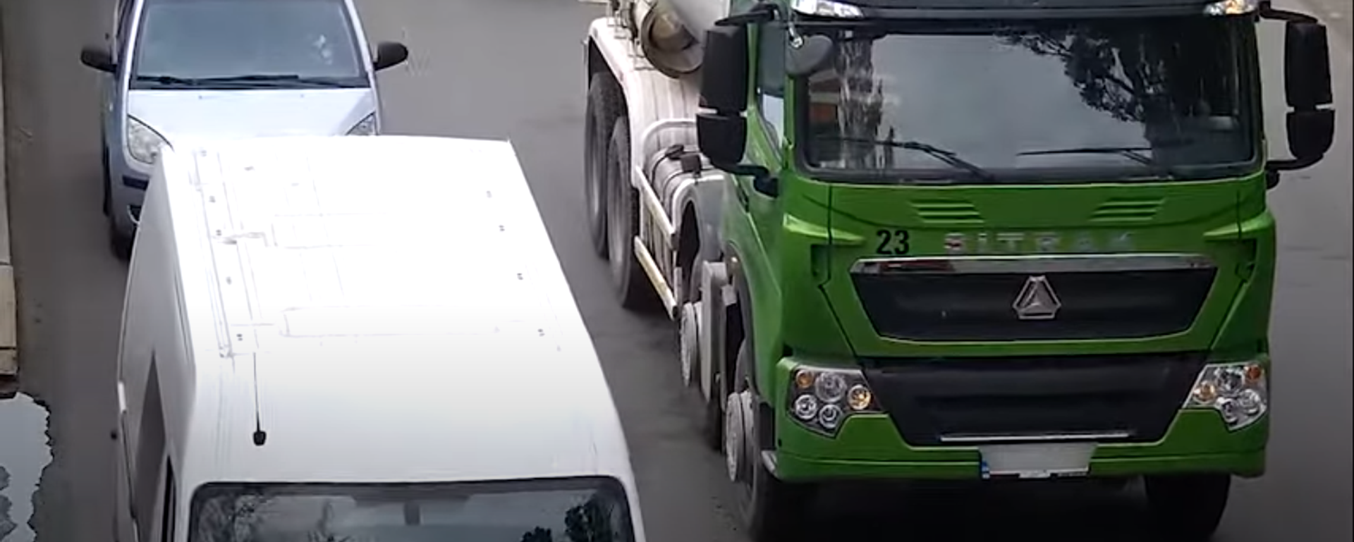 Una prueba más de que hablar por teléfono puede ser peligroso - Sputnik Mundo, 1920, 04.06.2021