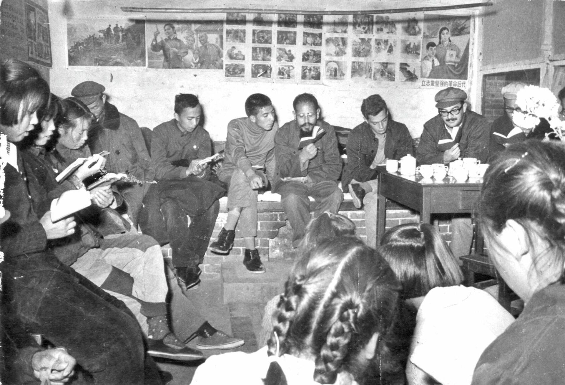 Sergio Cabrera, en una imagen durante sus años en China - Sputnik Mundo, 1920, 04.06.2021