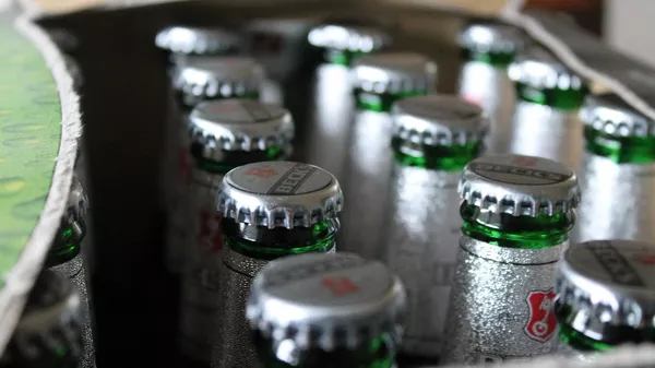 Una caja de cerveza (foto referencial) - Sputnik Mundo