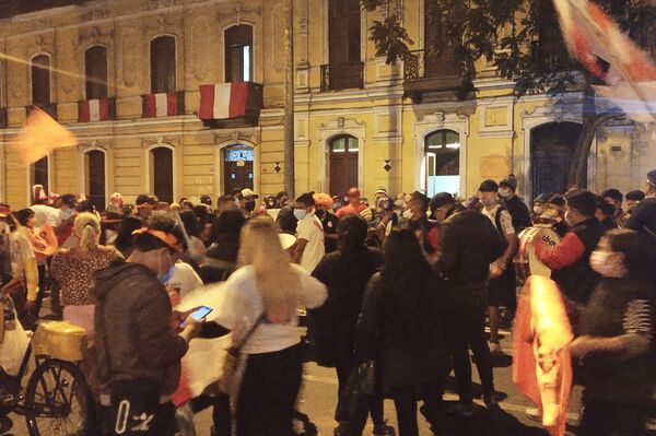 Vigilia en favor de Keiko Fujimori - Sputnik Mundo