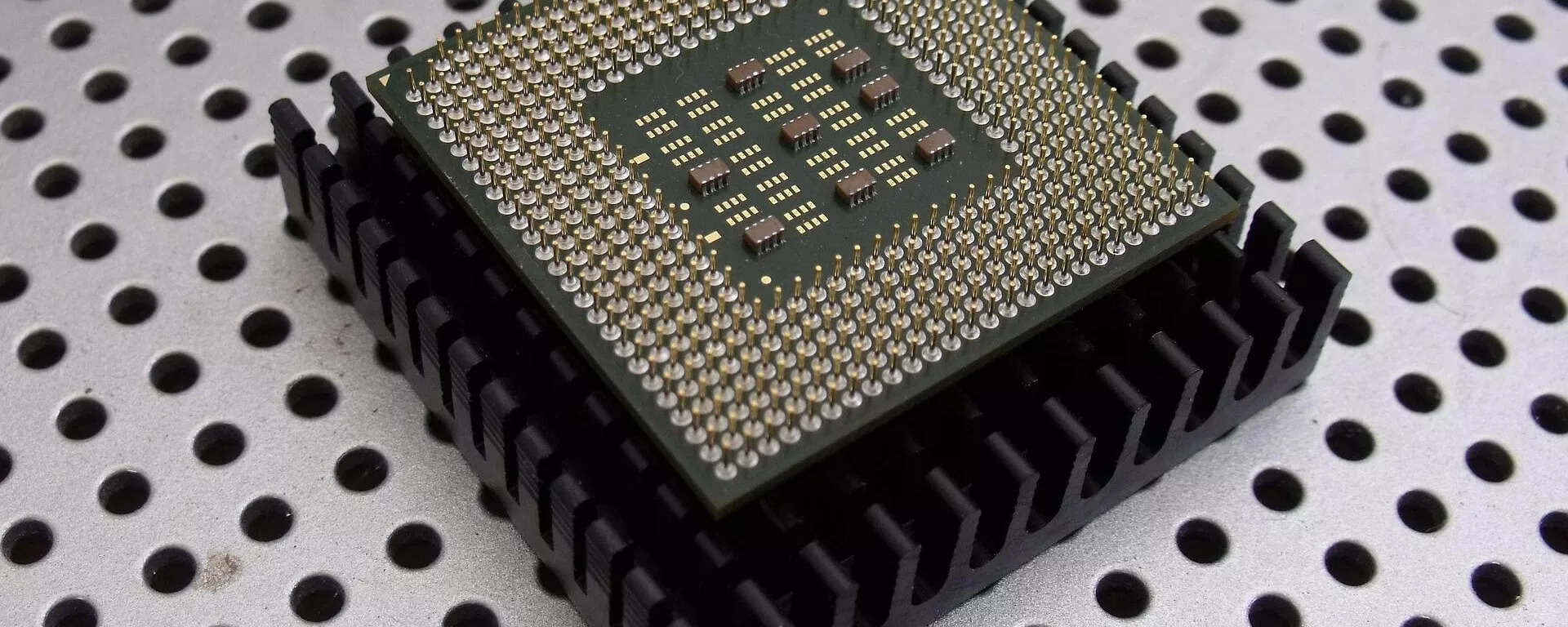 Microchip (imagen referencial) - Sputnik Mundo, 1920, 20.02.2025