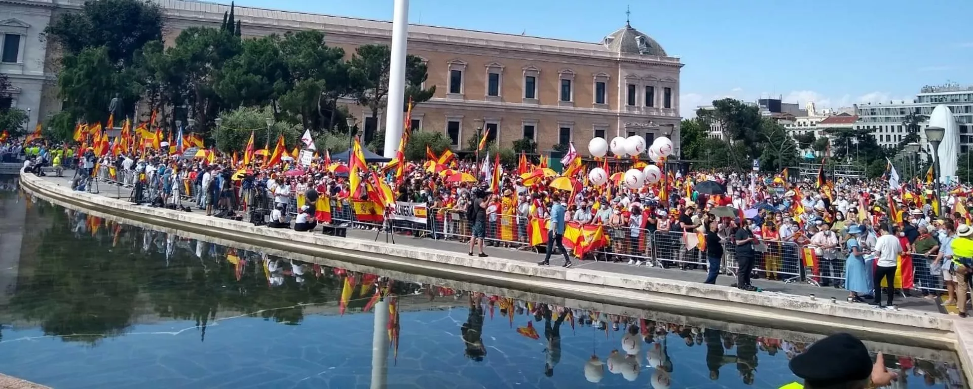 La protesta contra los indultos a los líderes del próces - Sputnik Mundo, 1920, 13.06.2021