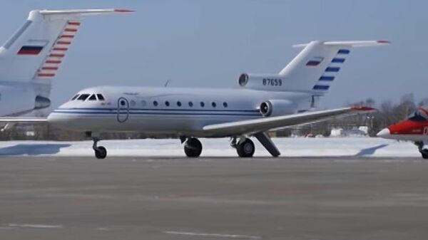 Yak-42LL, Yak-40 y Yak-130 - Sputnik Mundo