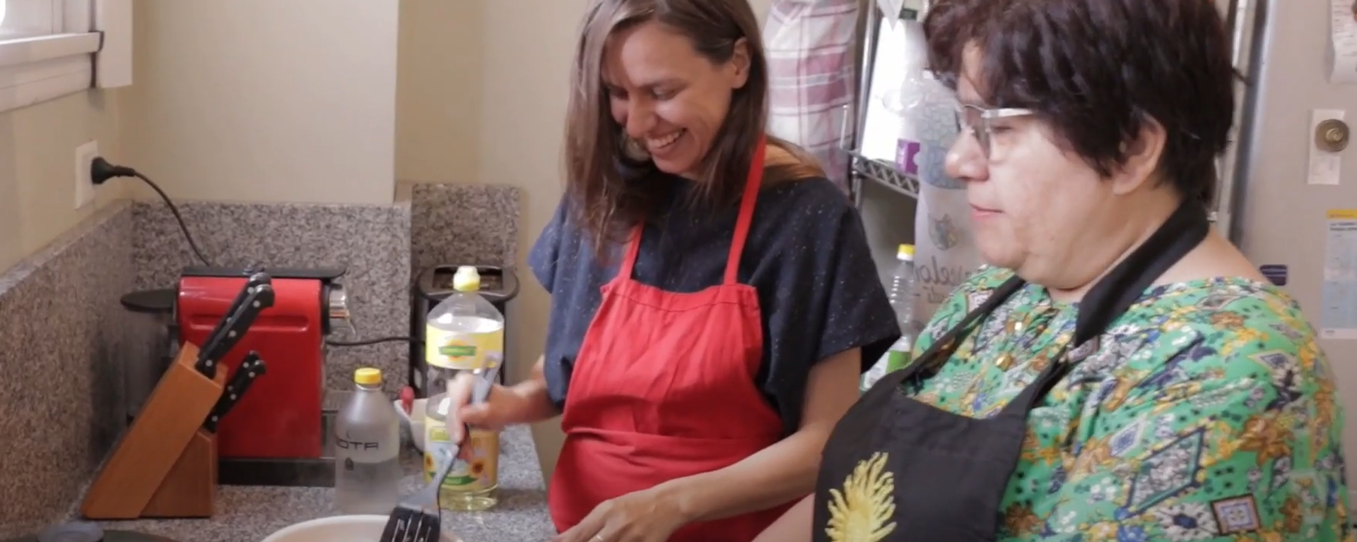 Yana Makarova cocinando junto a Nanu Salazar - Sputnik Mundo, 1920, 14.06.2021