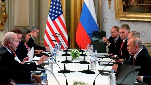 La cumbre entre Joe Biden y Vladímir Putin en Ginebra - Sputnik Mundo