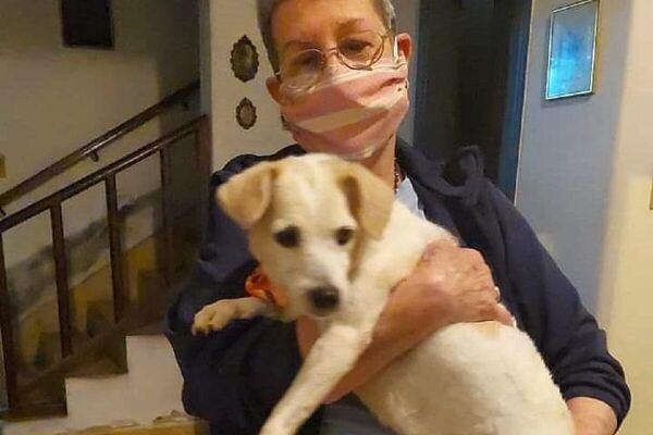 Hachiko con Malena, su nueva dueña, en su nueva vida Hachiko con Malena, su nueva dueña, en su nueva vida - Sputnik Mundo