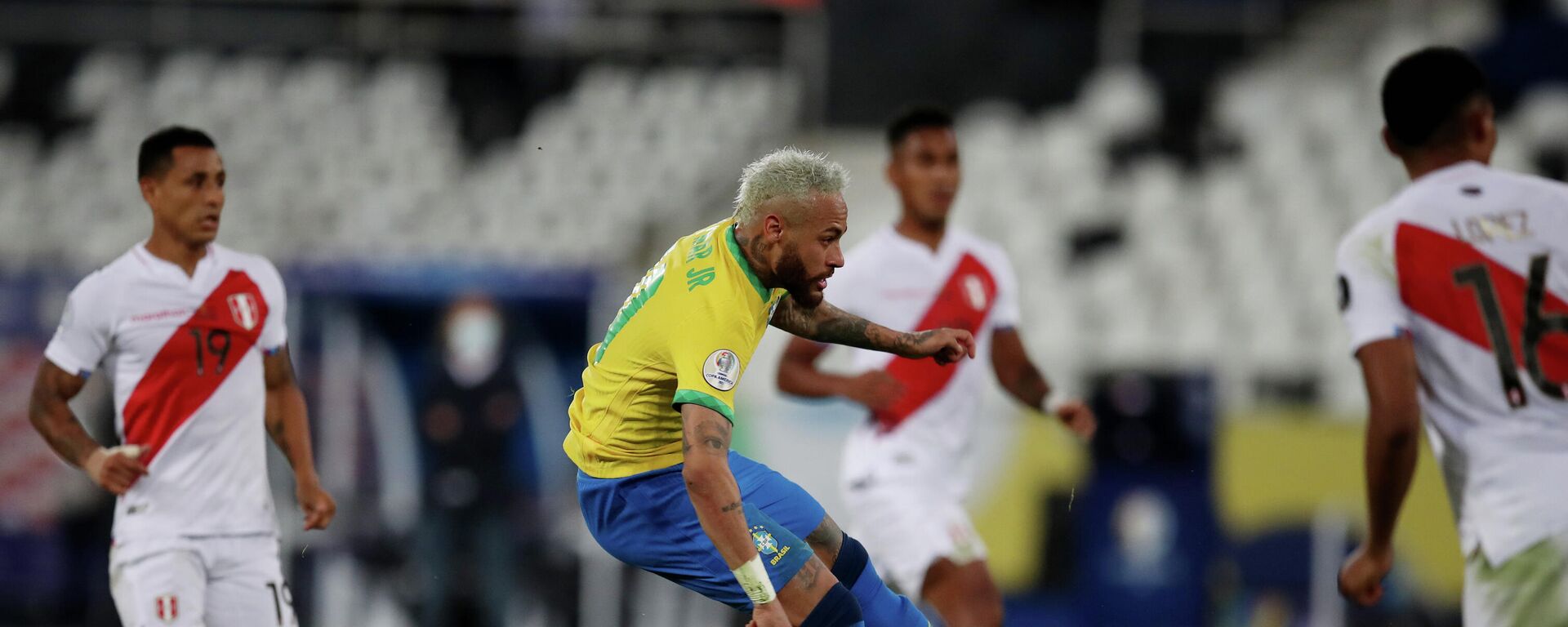 Neymar en el partido de las selecciones de Brasil contra Perú - Sputnik Mundo, 1920, 18.06.2021