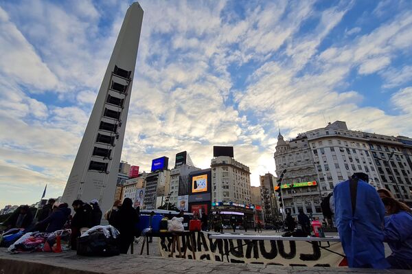 Hubo 1.000 desayunos en Argentina para visibilizar el hambre de las personas en situación de calle y los pobres - Sputnik Mundo