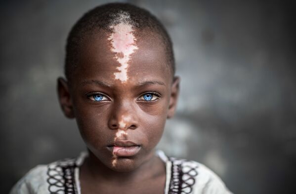 La instantánea 'Shakul', de Paul-Vlad Epure (Emiratos Árabes Unidos) acabó finalista en la categoría Portrait Story de la edición de este año. - Sputnik Mundo