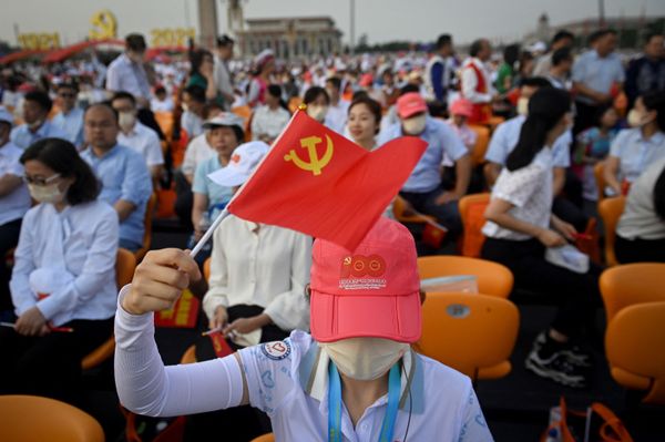 Las autoridades chinas mantienen estrictas medidas sanitarias. Por eso solo los periodistas completamente vacunados contra el COVID-19 pudieron recibir acreditación para las celebraciones. - Sputnik Mundo