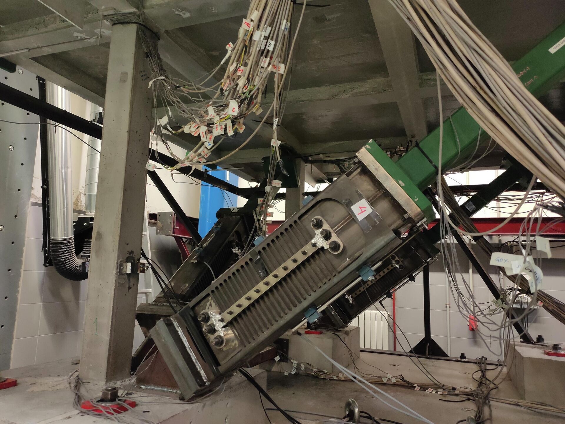 Material viscoelástico sometido a pruebas - Sputnik Mundo, 1920, 01.07.2021