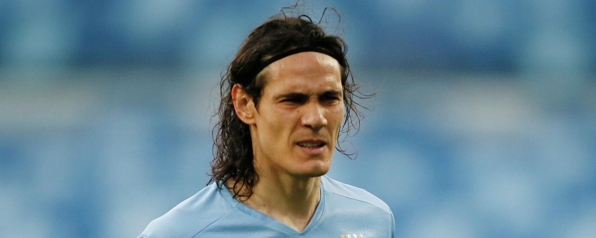 El delantero de la selección uruguaya de fútbol Edinson Cavani  - Sputnik Mundo, 1920, 02.07.2021