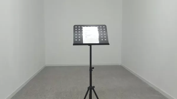 Escultura invisible expuesta en la Fundación Boyer Tresaco - Sputnik Mundo