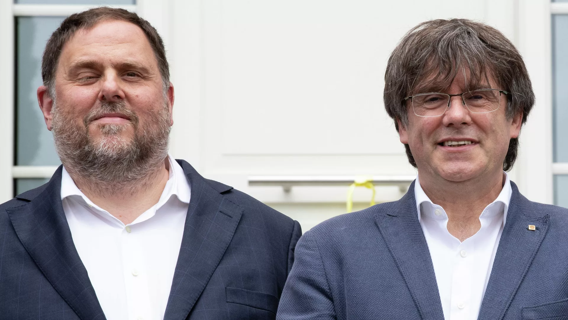 El exvicepresidente Oriol Junqueras y el expresidente catalán Carles Puigdemont - Sputnik Mundo, 1920, 07.07.2021