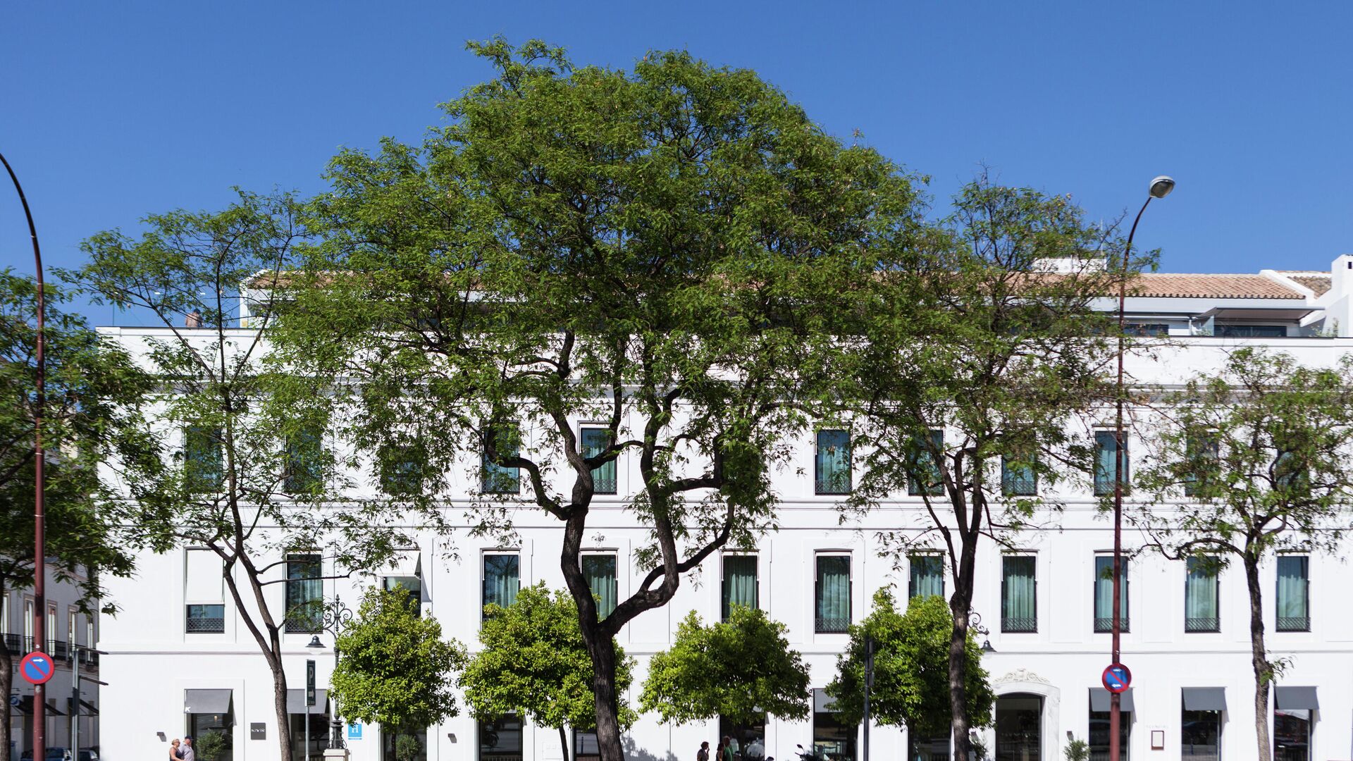 Fachada principal del Hotel de CyO Fachada principal del Hotel de CyO - Sputnik Mundo, 1920, 08.07.2021