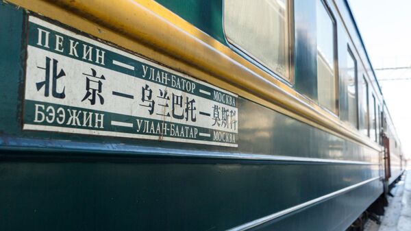 Un tren de Rusia a China (imagen referencial) - Sputnik Mundo