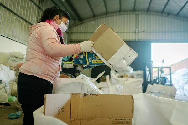 Organizados en más de 70 cooperativas, más de 200.000 trabajadores de la Faccyr recolectan 10.000 toneladas de materiales Organizados en más de 70 cooperativas, más de 200.000 trabajadores de la Faccyr recolectan 10.000 toneladas de materiales - Sputnik Mundo