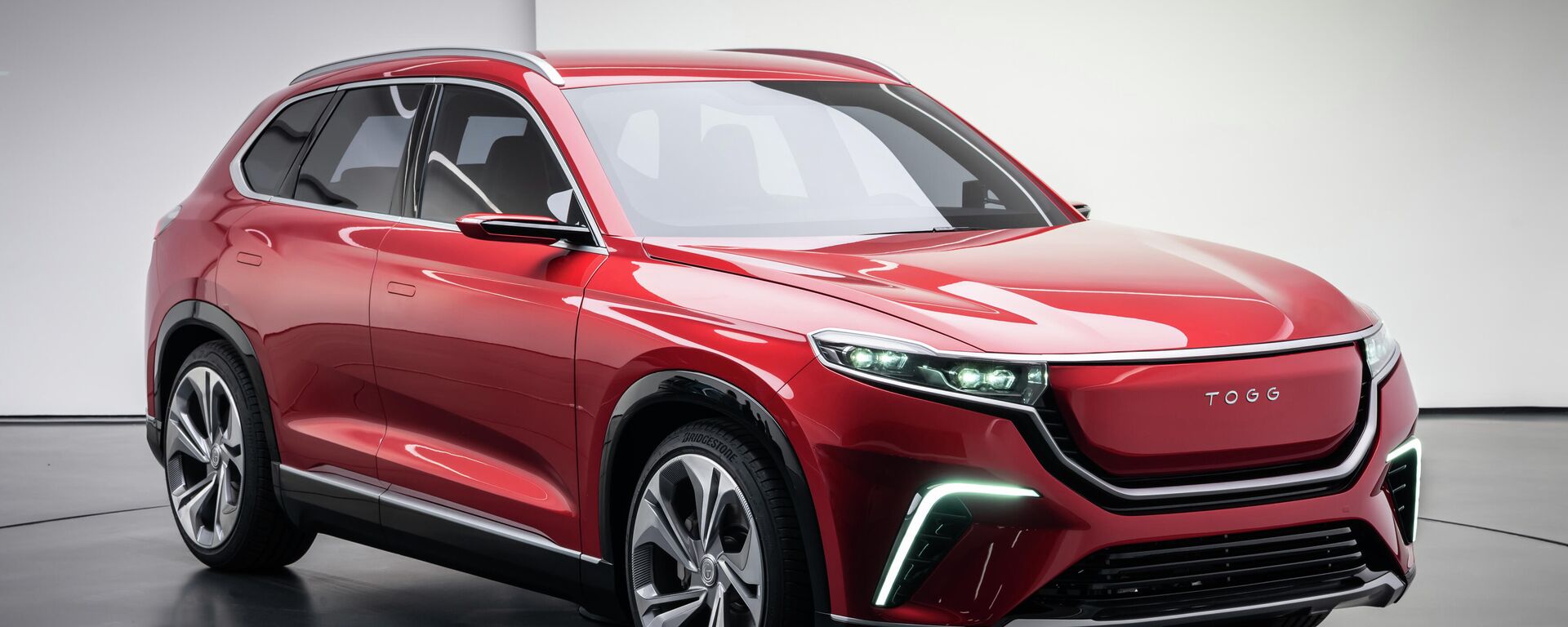 El primer automóvil eléctrico turco, fabricado por TOGG - Sputnik Mundo, 1920, 15.07.2021