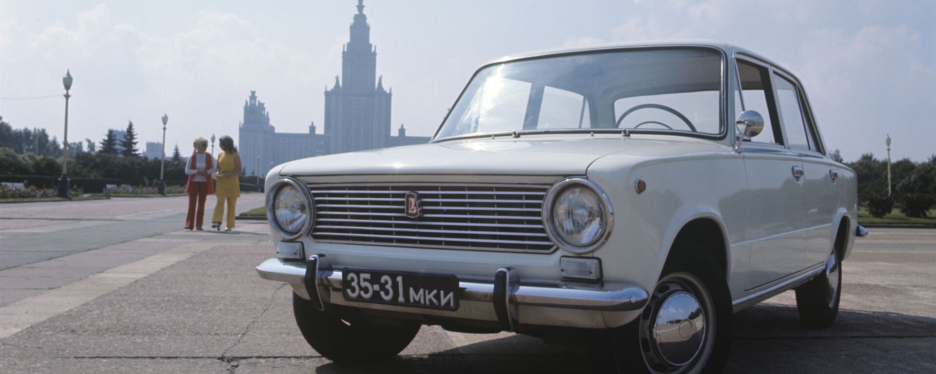 Советский легковой автомобиль ВАЗ 2101 - Sputnik Mundo, 1920, 20.07.2021