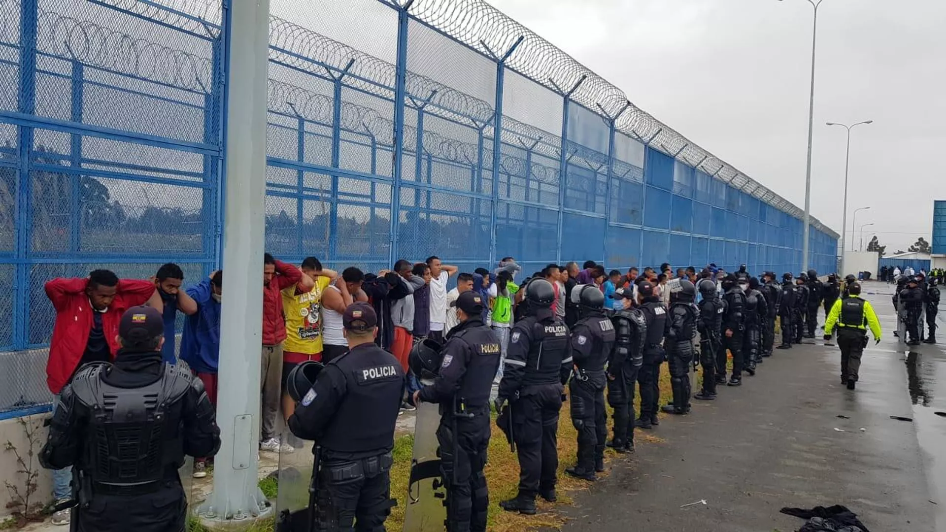 La Policía de Ecuador captura a reclusos que intentaban escapar La Policía de Ecuador captura a reclusos que intentaban escapar - Sputnik Mundo, 1920, 22.07.2021