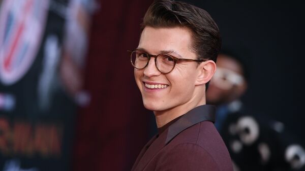 Tom Holland, actor estadounidense - Sputnik Mundo