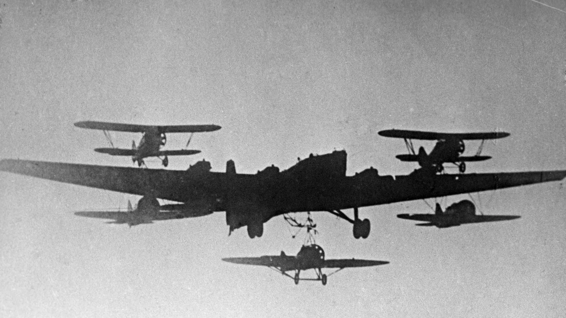 El bombardero Túpolev TB-3 del proyecto Zveno
