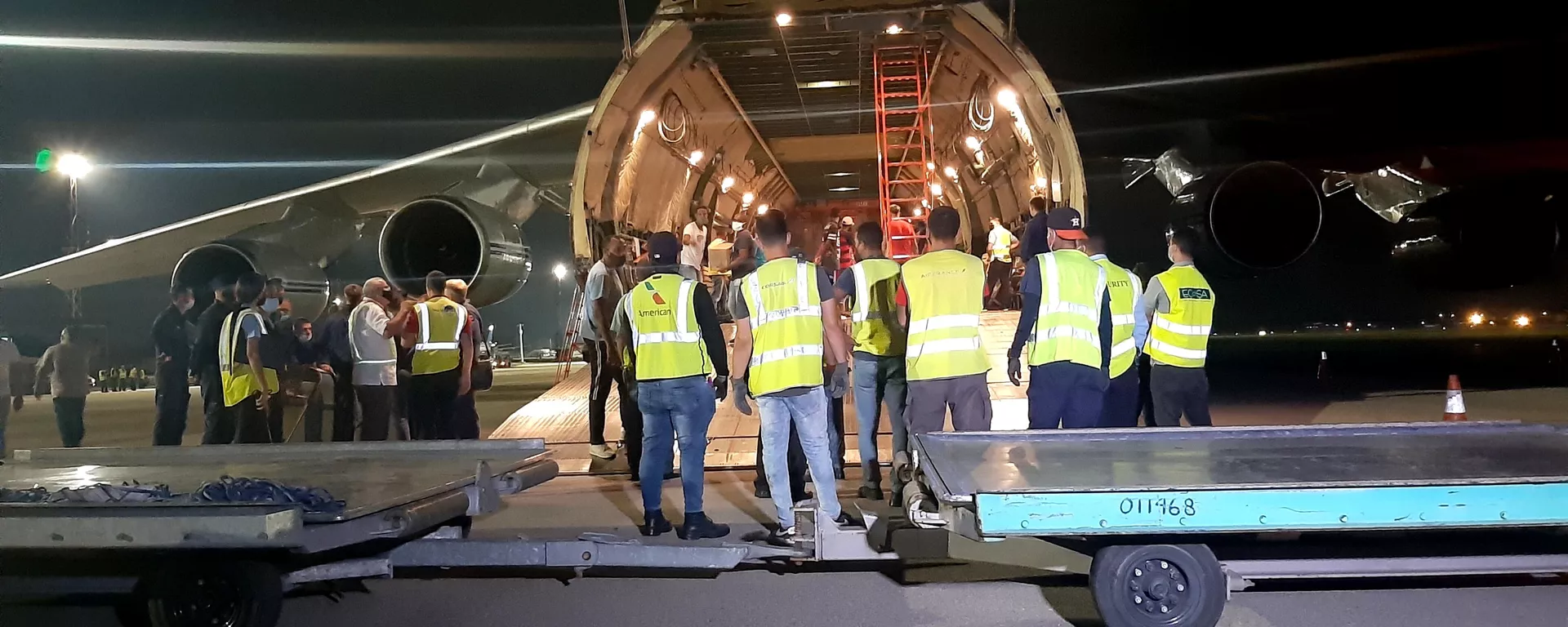 Aviones rusos An-124 Ruslan arriban a Cuba con cargamento de ayuda humanitaria Aviones rusos An-124 Ruslan arriban a Cuba con cargamento de ayuda humanitaria - Sputnik Mundo, 1920, 30.07.2021