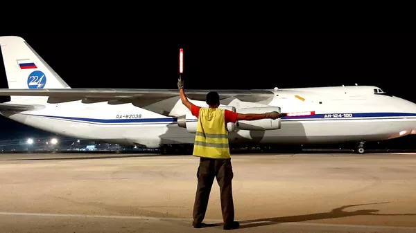 Aviones rusos An-124 Ruslan arriban a Cuba con cargamento de ayuda humanitaria - Sputnik Mundo