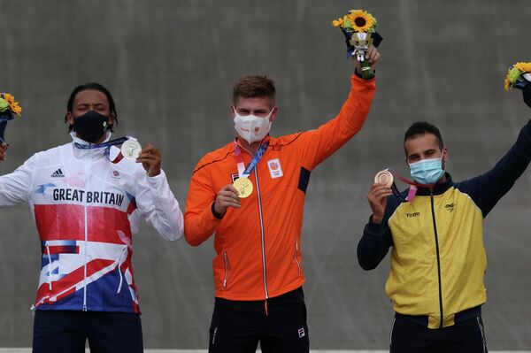 El colombiano Carlos Alberto Ramírez Yepes, bronce en ciclismo BMX Racing - Sputnik Mundo