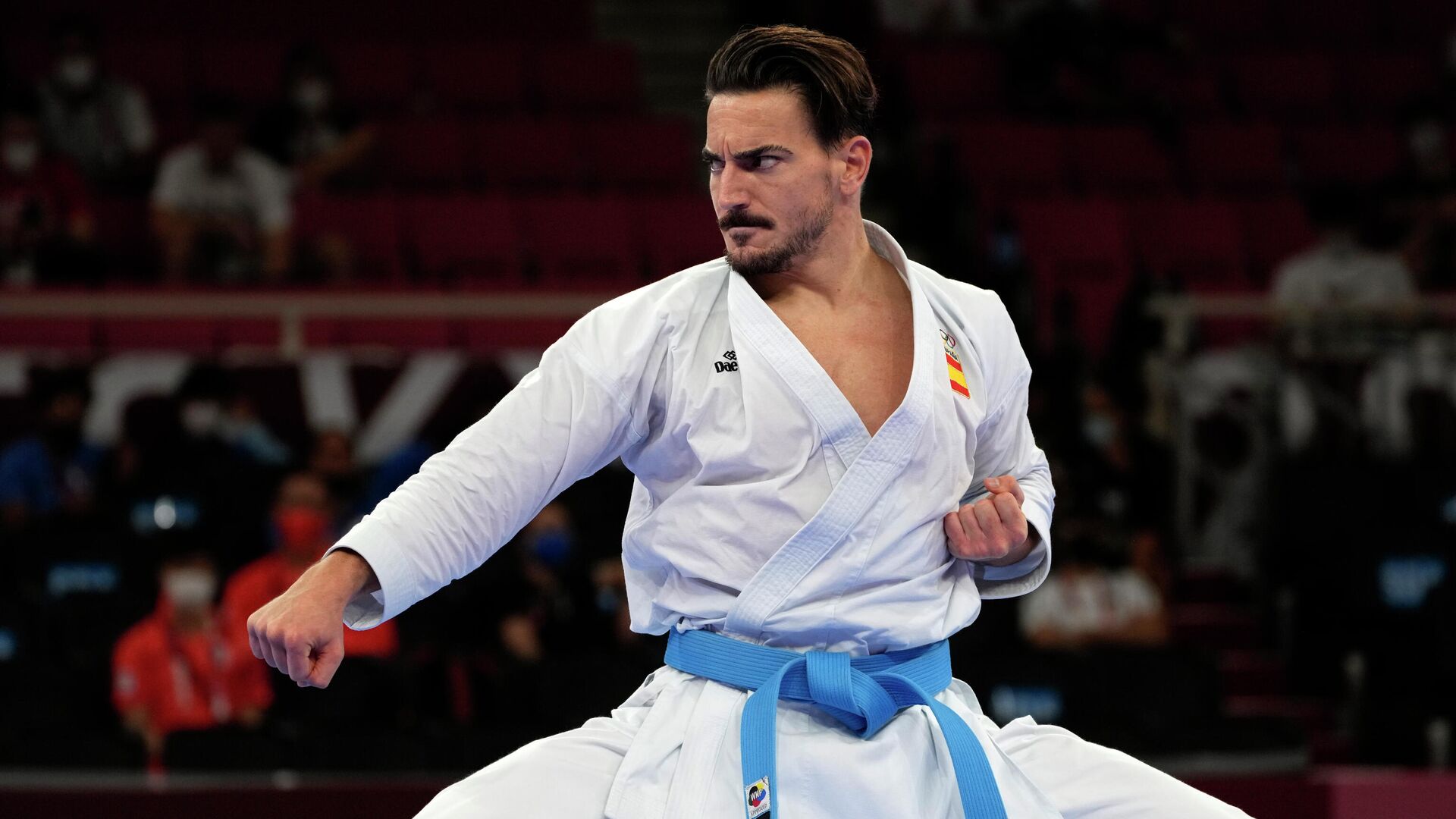 Damián Quintero compitiendo en karate kata masculino en los JJOO Damián Quintero compitiendo en karate kata masculino en los JJOO - Sputnik Mundo, 1920, 06.08.2021