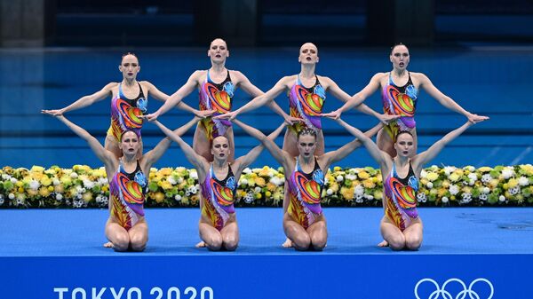 Equipo femenino ruso de natación sincronizada - Sputnik Mundo