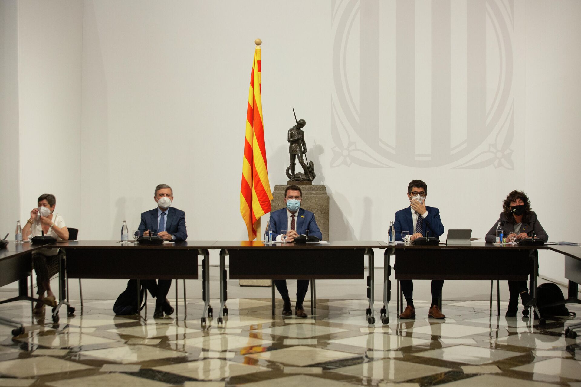 El president de la Generalitat, Pere Aragonès, preside una reunión de la mesa institucional, a 14 de junio de 2021, en Barcelona, Catalunya (España).  - Sputnik Mundo, 1920, 09.08.2021