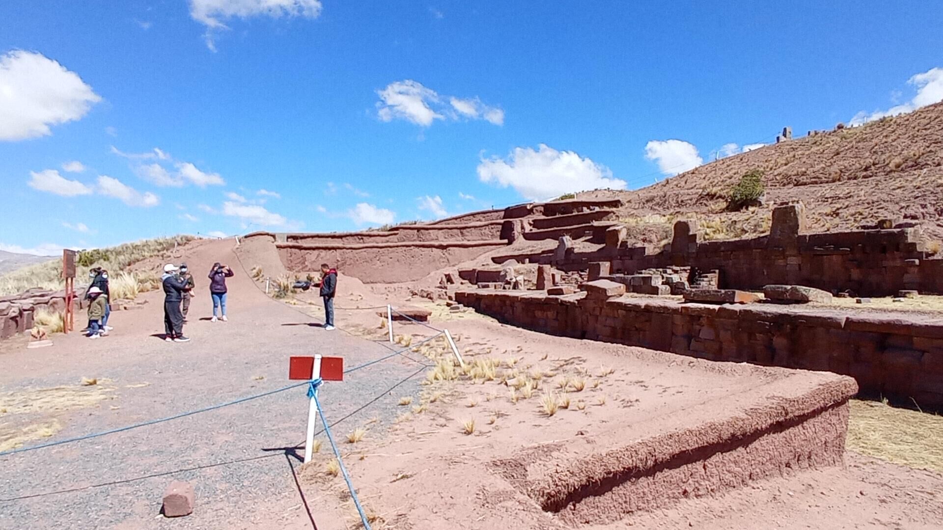 El centro arqueológico Tiwanaku, que recuerda la cultura tiwanakota, reabre sus tras la pandemia de COVID-19 - Sputnik Mundo, 1920, 09.08.2021