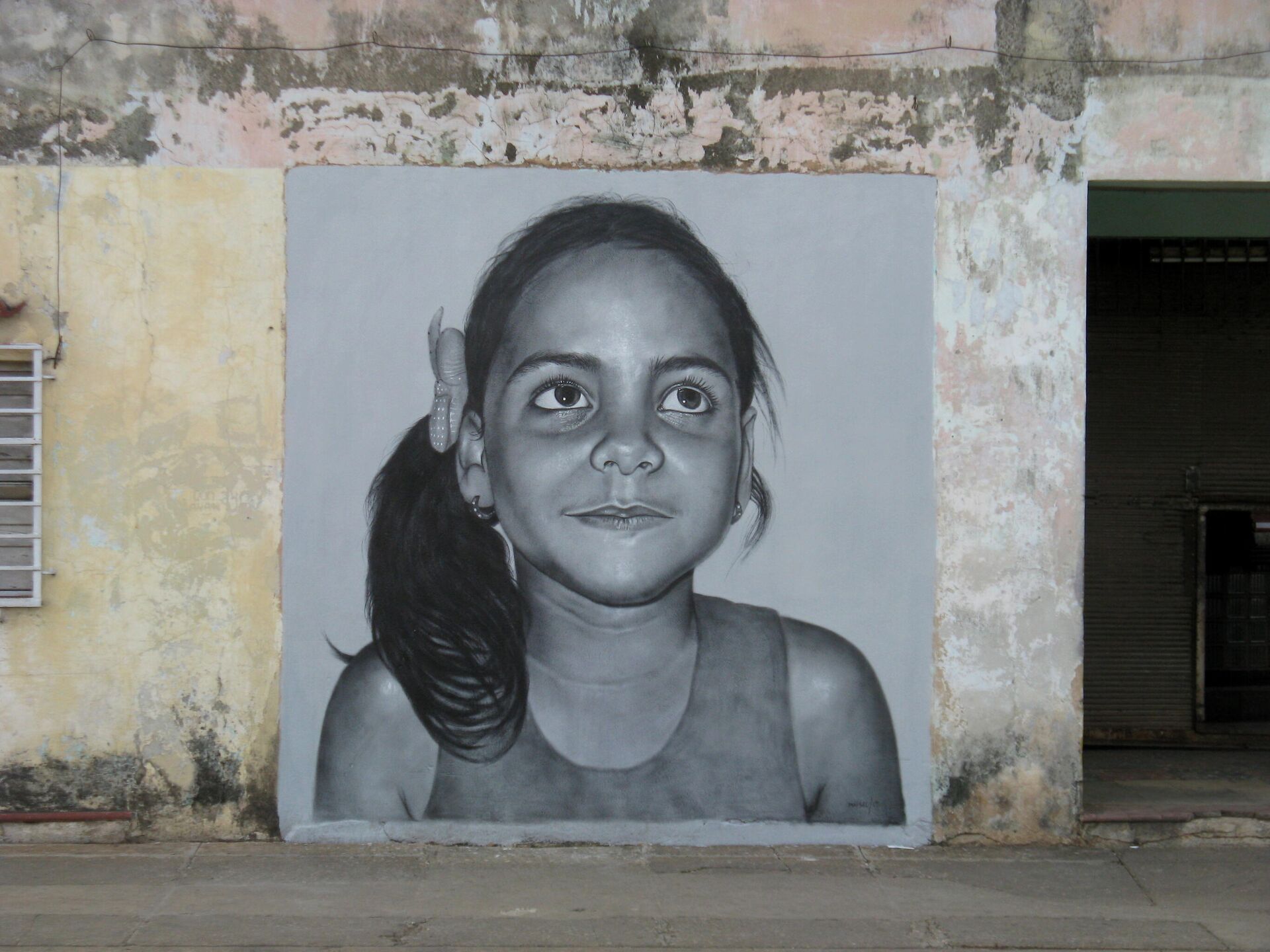 Rostros de niños en murales de la serie 'Colosos', del artista Maisel López, ubicados en La Habana, Cuba - Sputnik Mundo, 1920, 10.08.2021