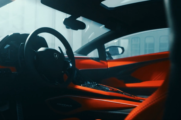 El interior del Lamborghini Countach LPI 800-4 - Sputnik Mundo