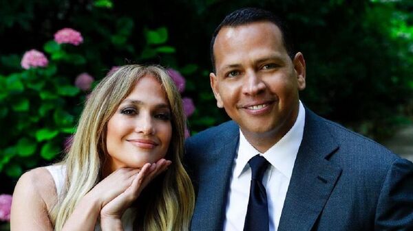 Alex Rodriguez junto a JLo en 2020 - Sputnik Mundo