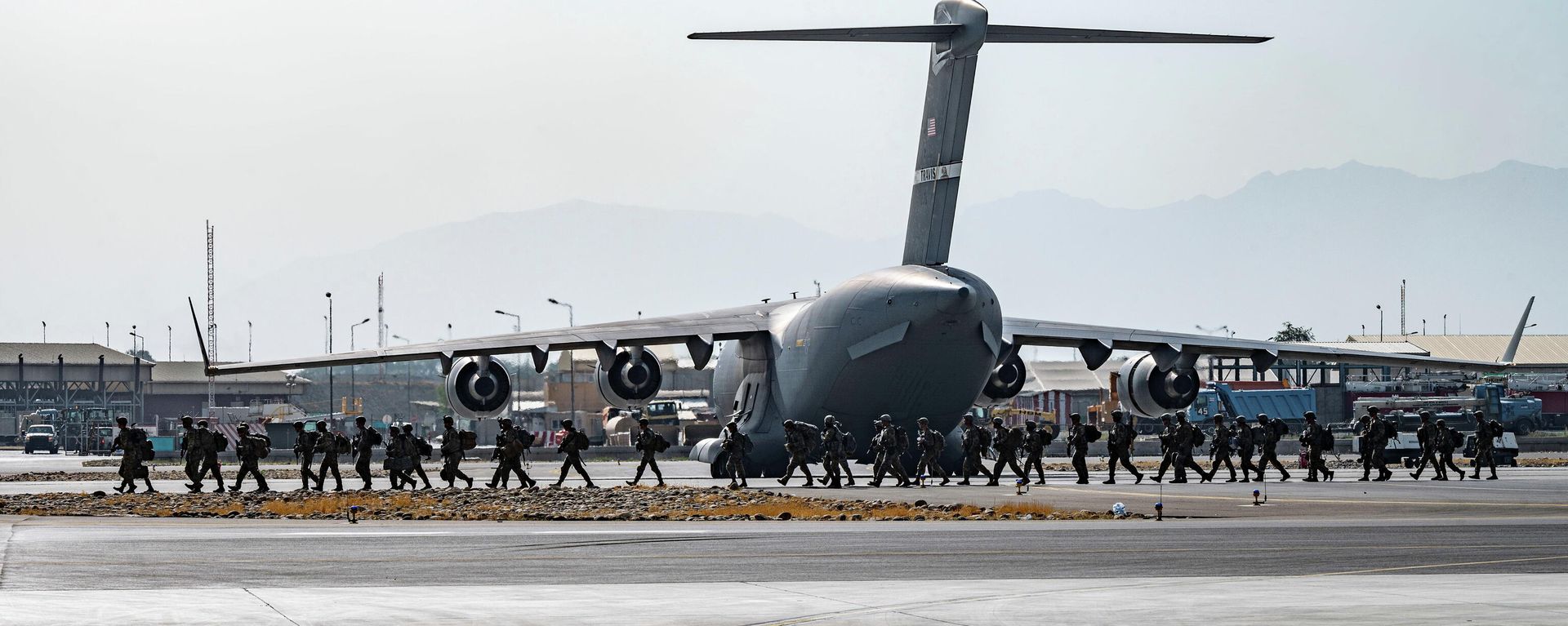 Evacuaciones en el aeropuerto de Kabul - Sputnik Mundo, 1920, 30.08.2021