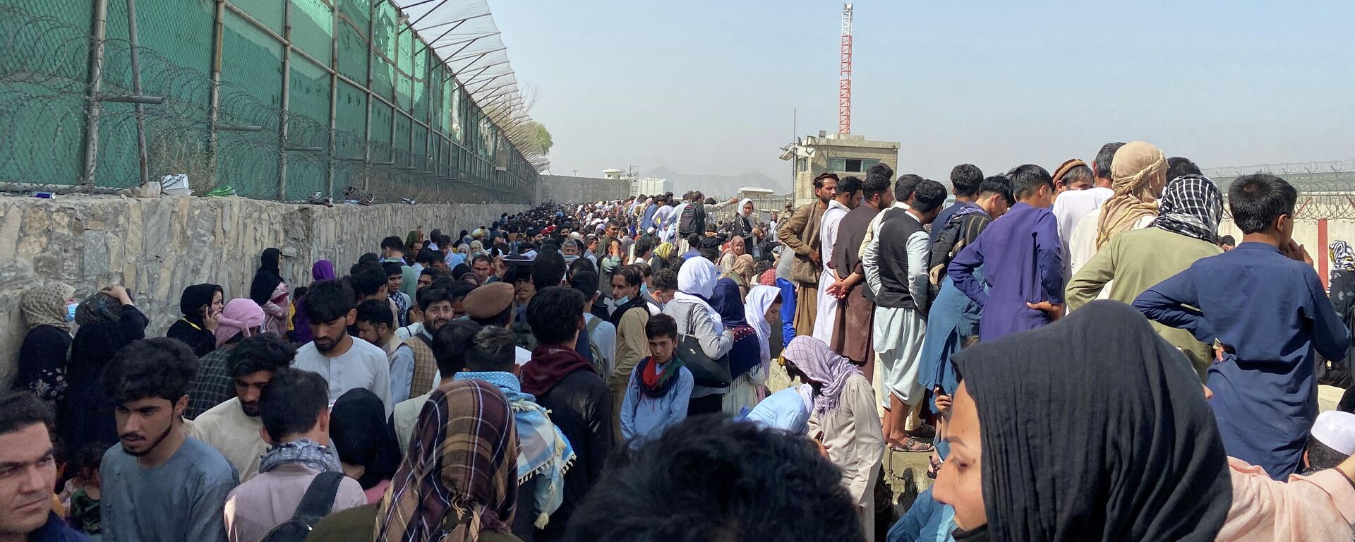 Situación cerca del aeropuerto de Kabul - Sputnik Mundo, 1920, 23.08.2021