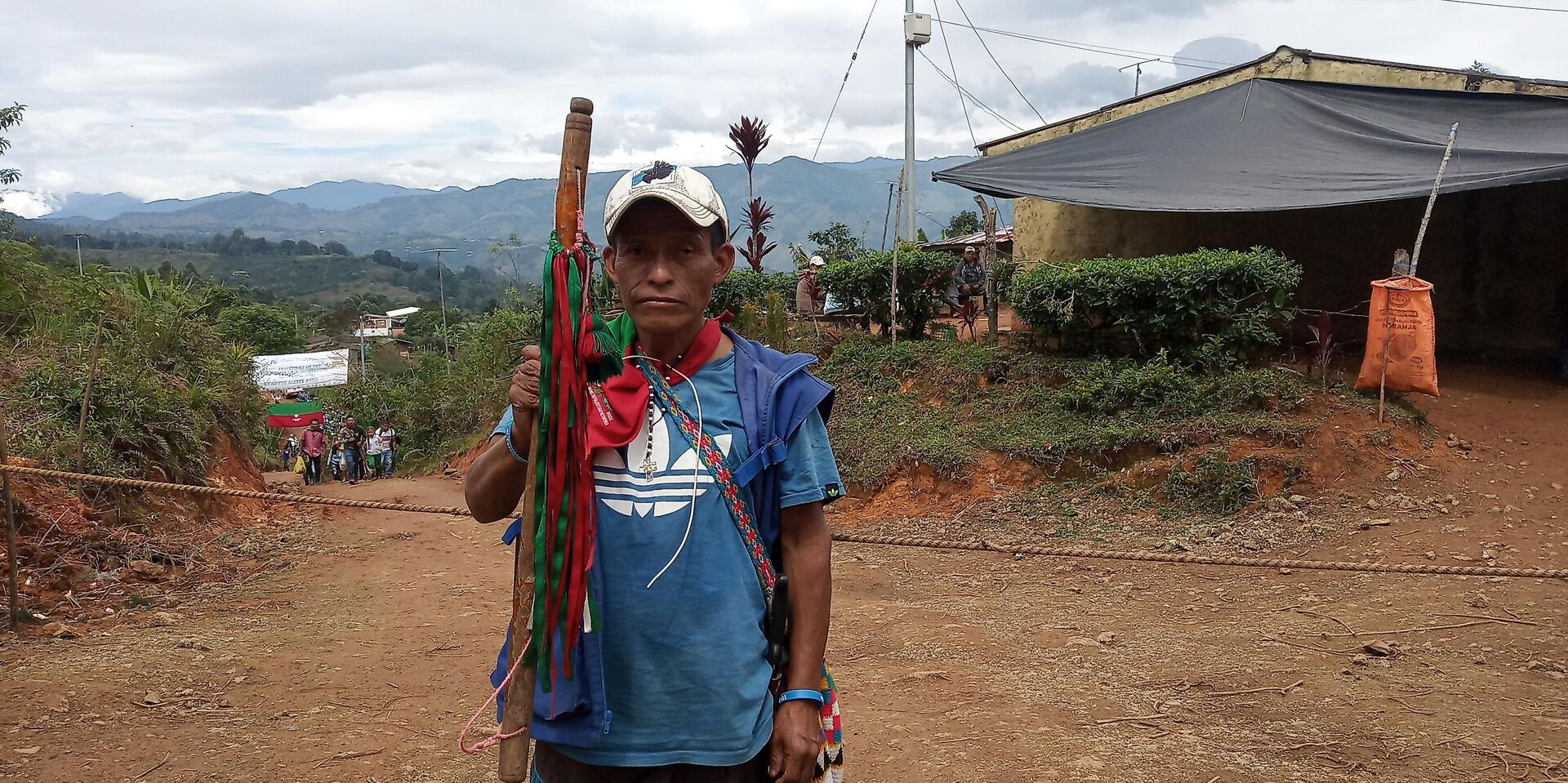 Integrante de la Guardia Indígena - Sputnik Mundo, 1920, 23.08.2021